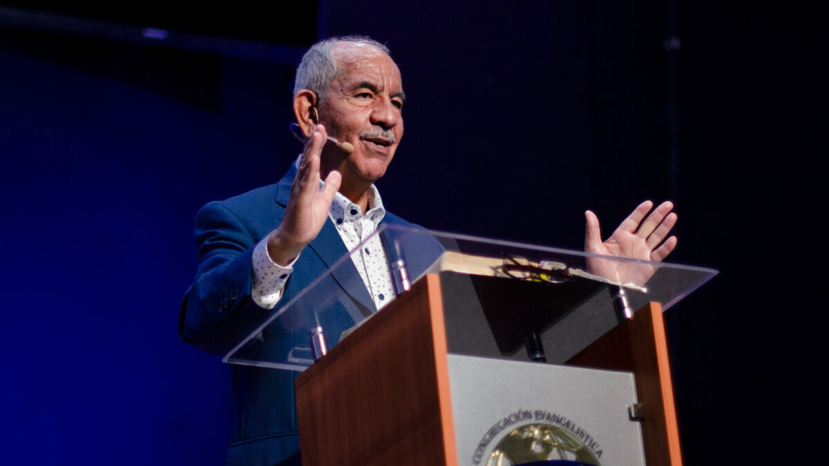 Entre los egipcios y el mar rojo