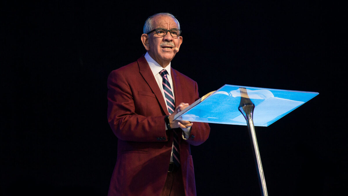 Dios es nuestro amparo y fortaleza