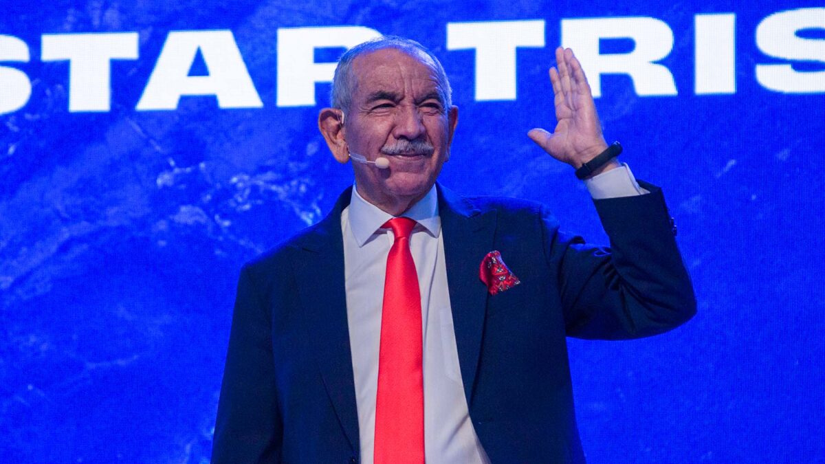 Deja de estar triste