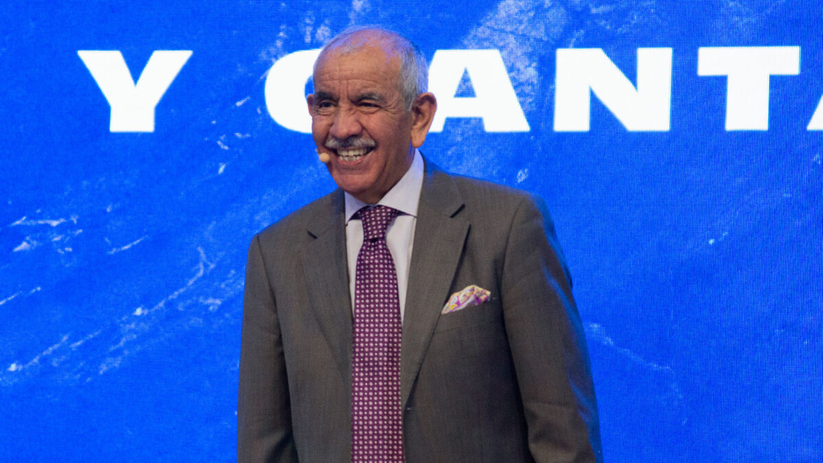 Regocíjate y canta