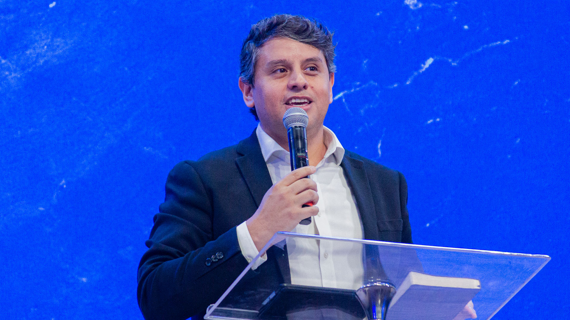 Jonás no hizo caso