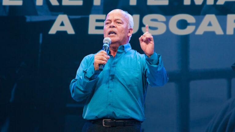 El rey te mandó a buscar